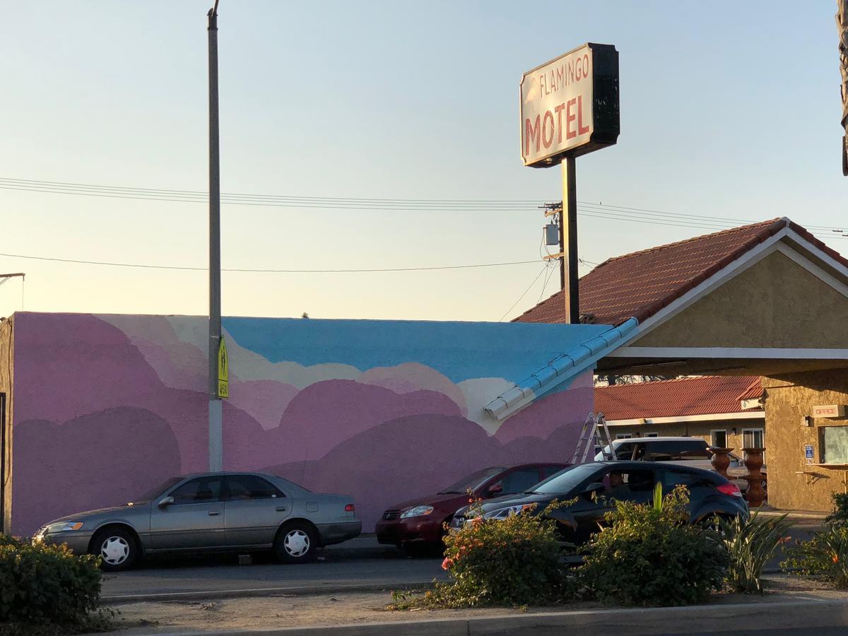 The Fly Inn Motel Lynwood Exterior photo