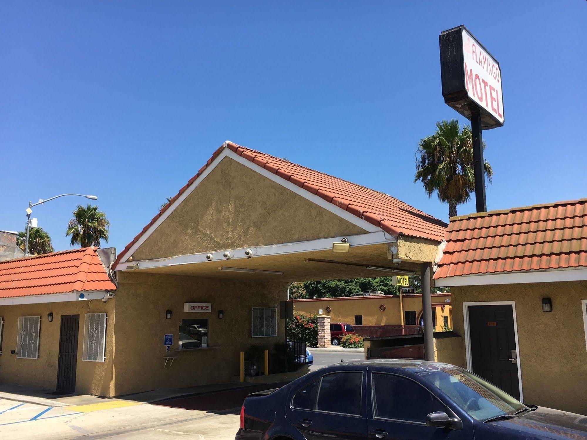 The Fly Inn Motel Lynwood Exterior photo